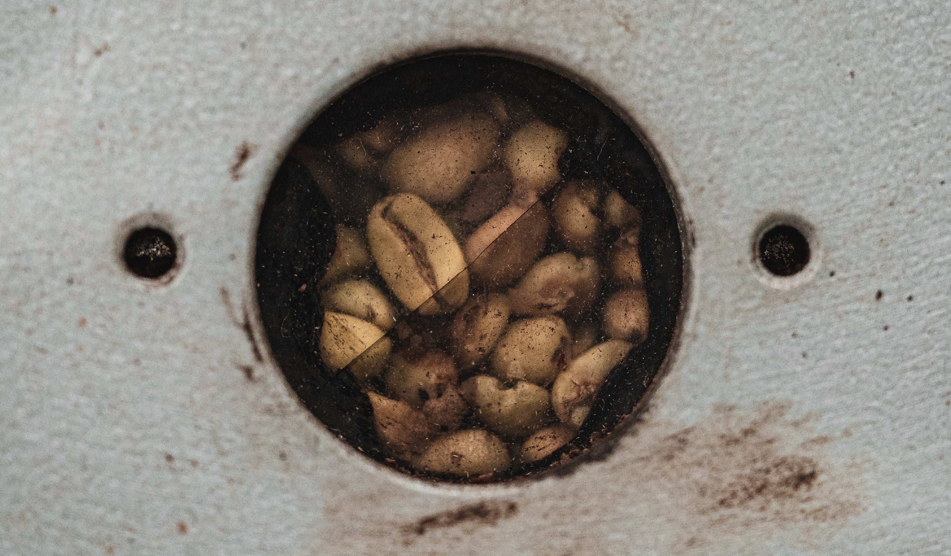 How do you remove caffeine from coffee beans